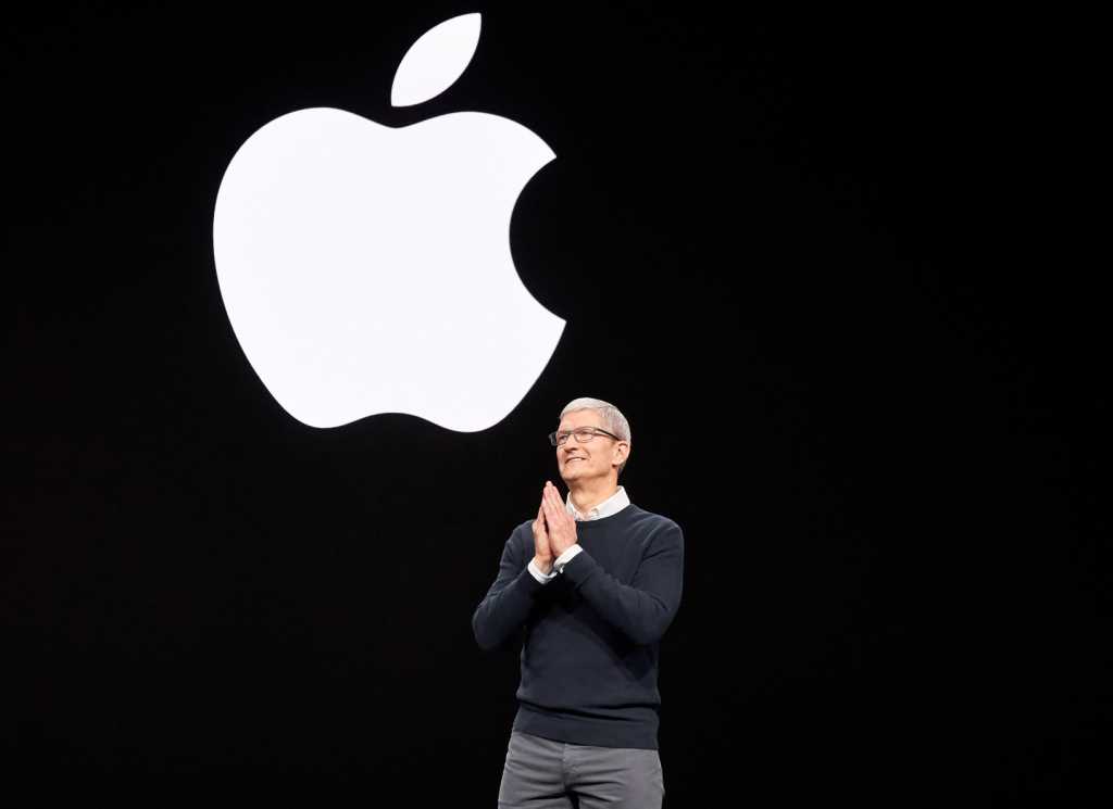4161059-0-19065700-1776767545-Apples-keynote-event_Tim_Cook-03252019