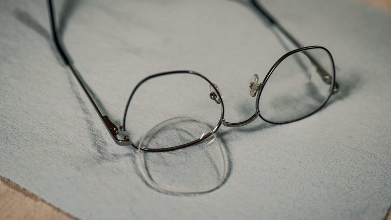 glasses-lens