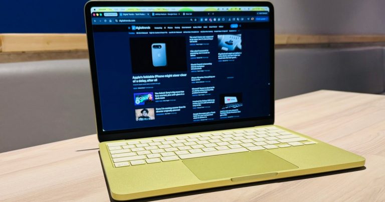 macbook-neo-IMG_2428-scaled-1