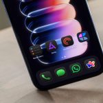 iPhone-showing-apps